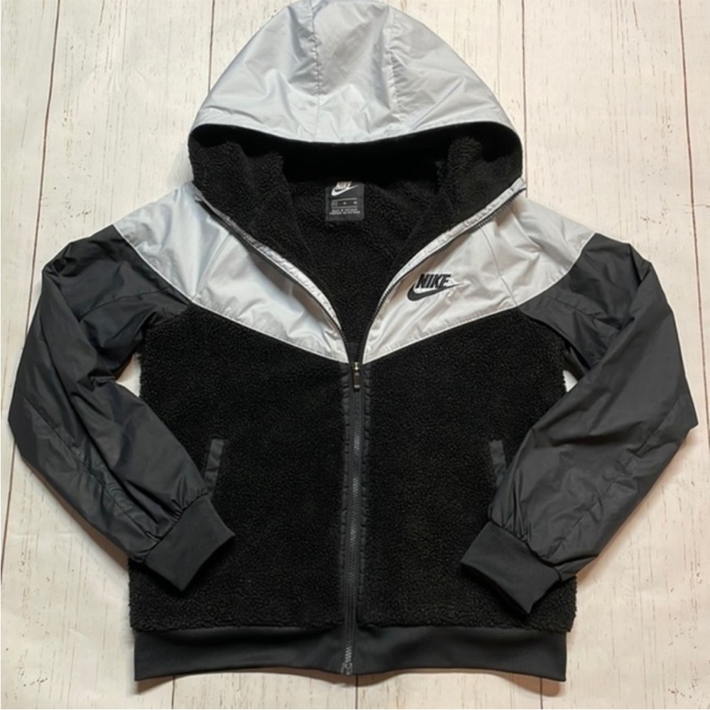 Nike zip up medium weight Sherpa unisex kids jacket size XL